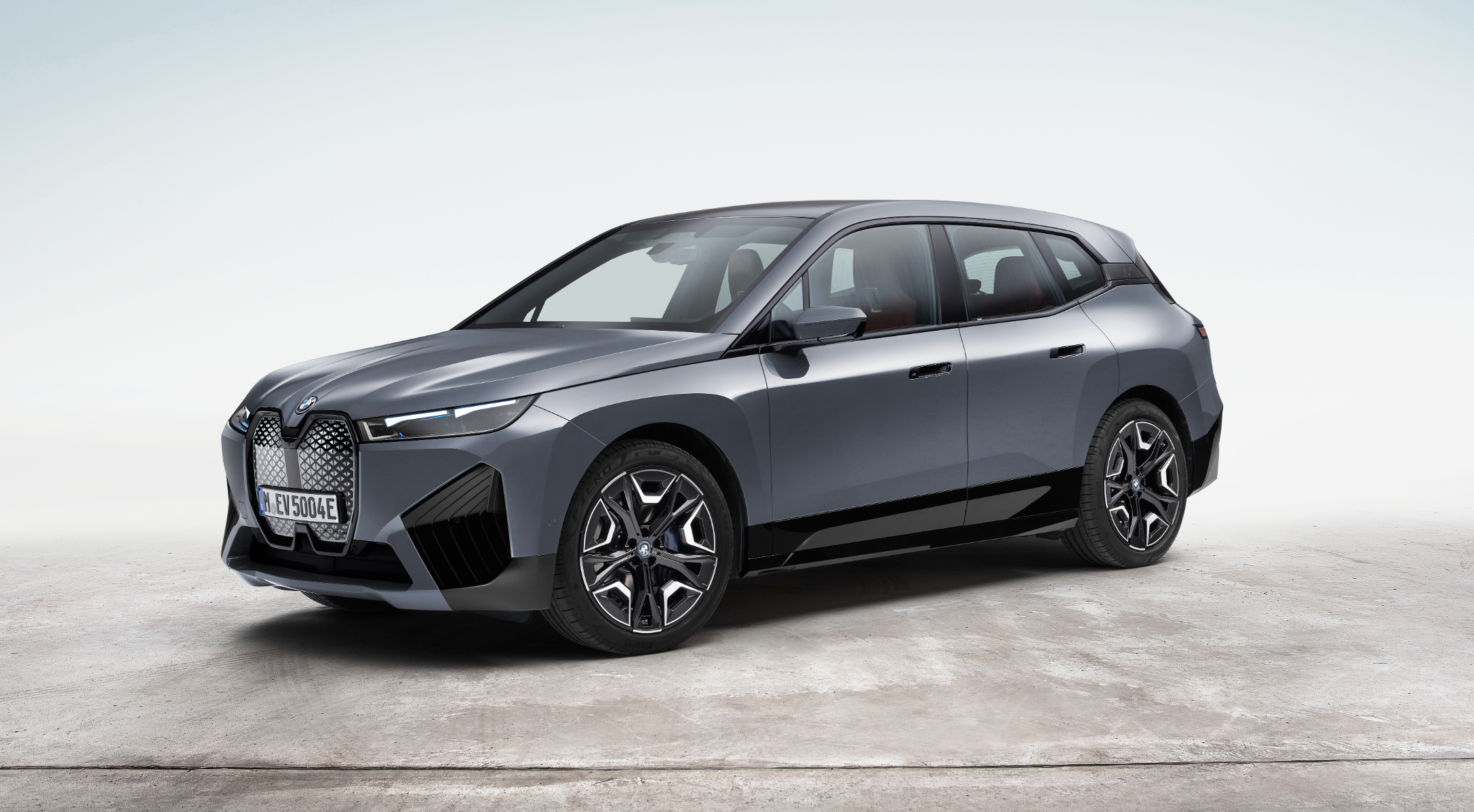 BMW iX